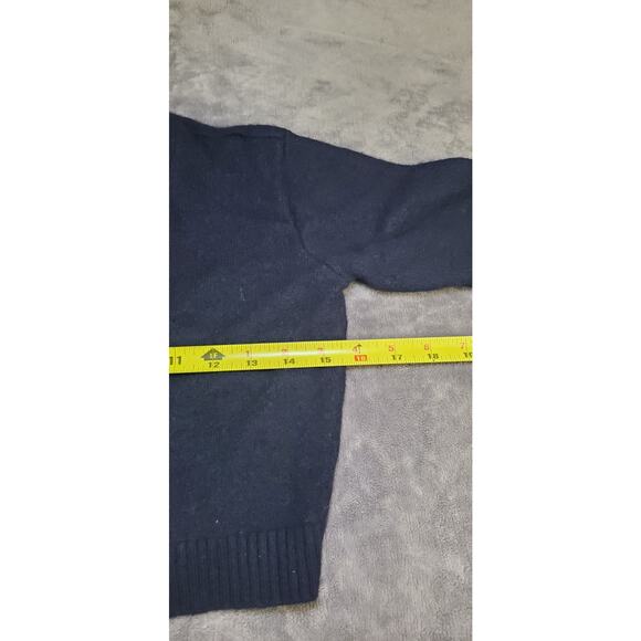 Brandy Melville Sweater Womens OS Navy Crop Cardigan Button Wool Cashmere C26-30 - Picture 3 of 10